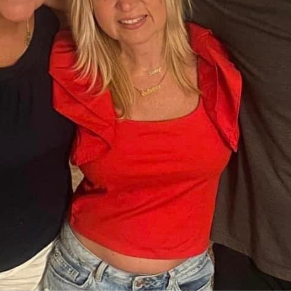 Cute red shirt